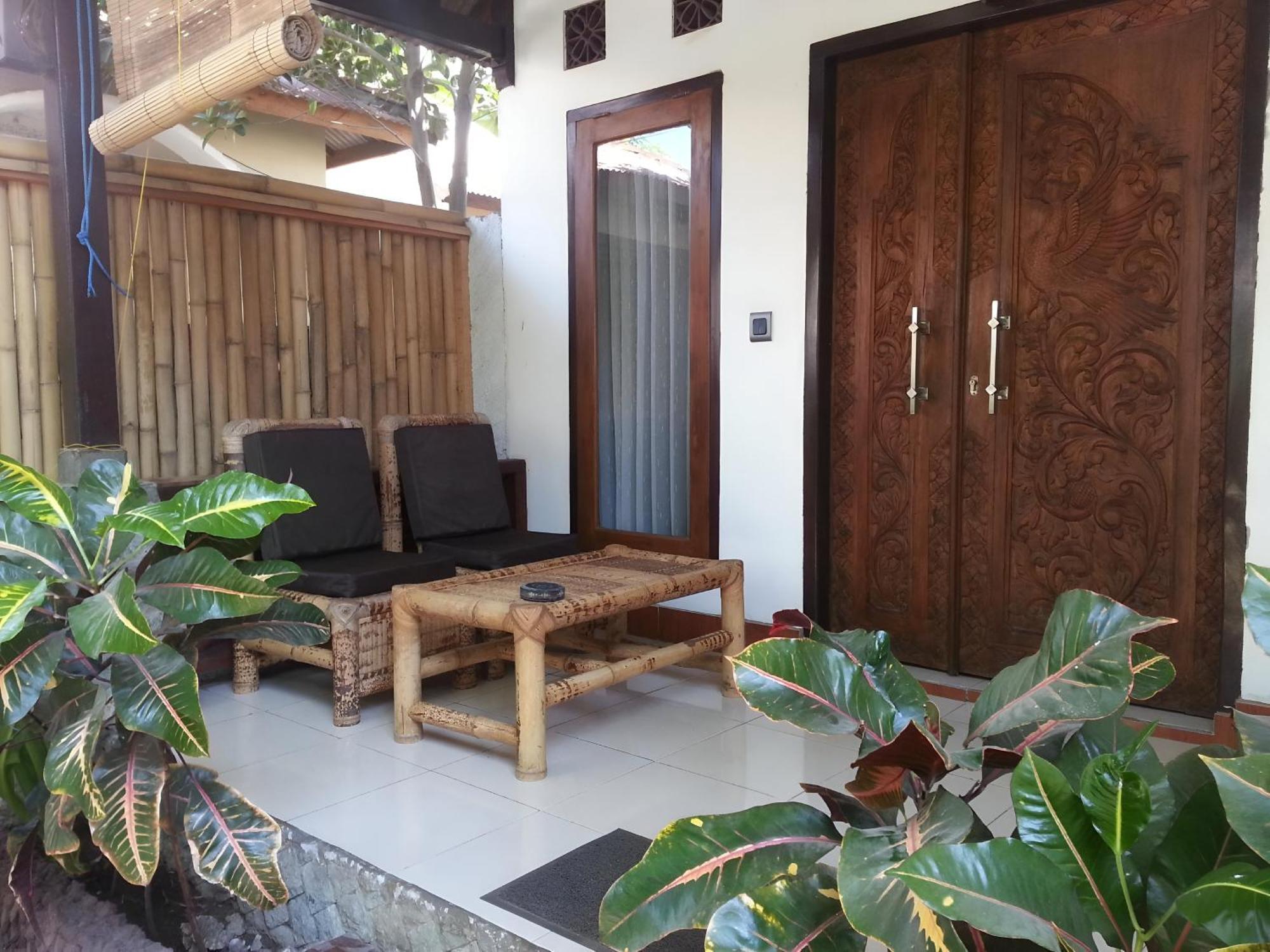 Zoe Bungalows Gili Trawangan Exteriör bild